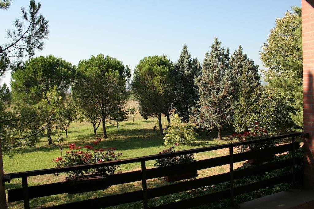 Casale Del Fattore Чезена Экстерьер фото