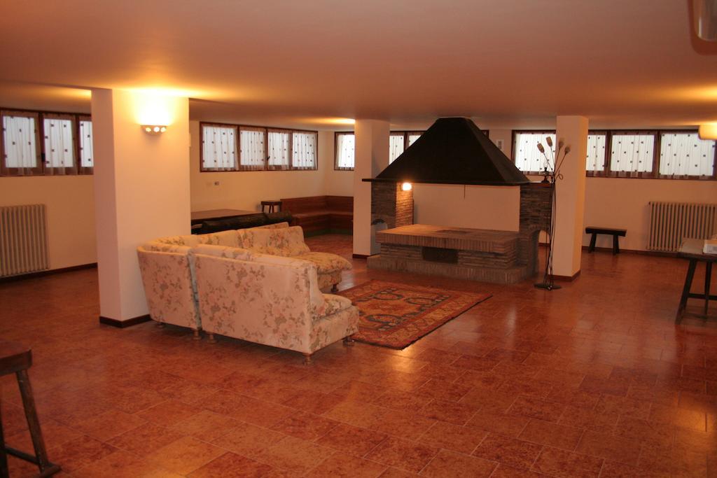 Casale Del Fattore Чезена Экстерьер фото